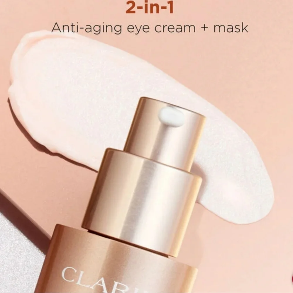 Clarins Total Smooth Eye Cream - 2-in-1 Eye Cream